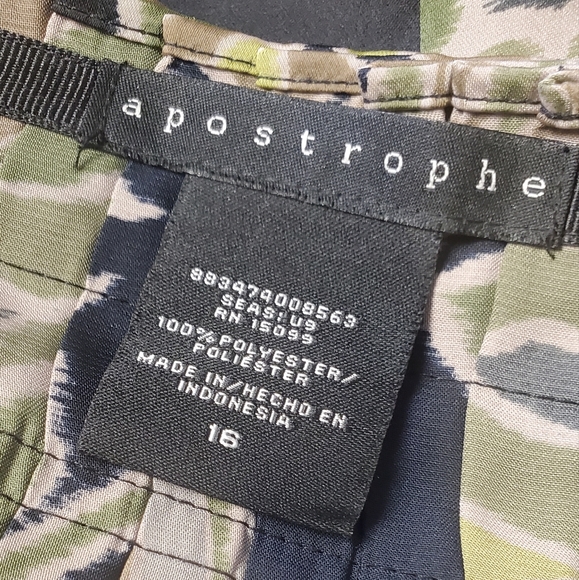 Apostrophe Black and Green Moody Floral Satin Pleated Midi Skirt Size 16 - Picture 2 of 6